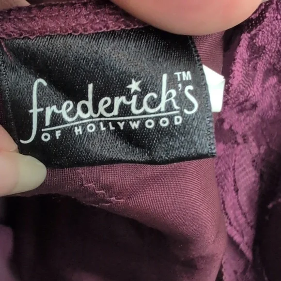 Vintage Romantic Dark Mulberry Satin Slip Gown Frederick's of Hollywood Large - Picture 11 of 12